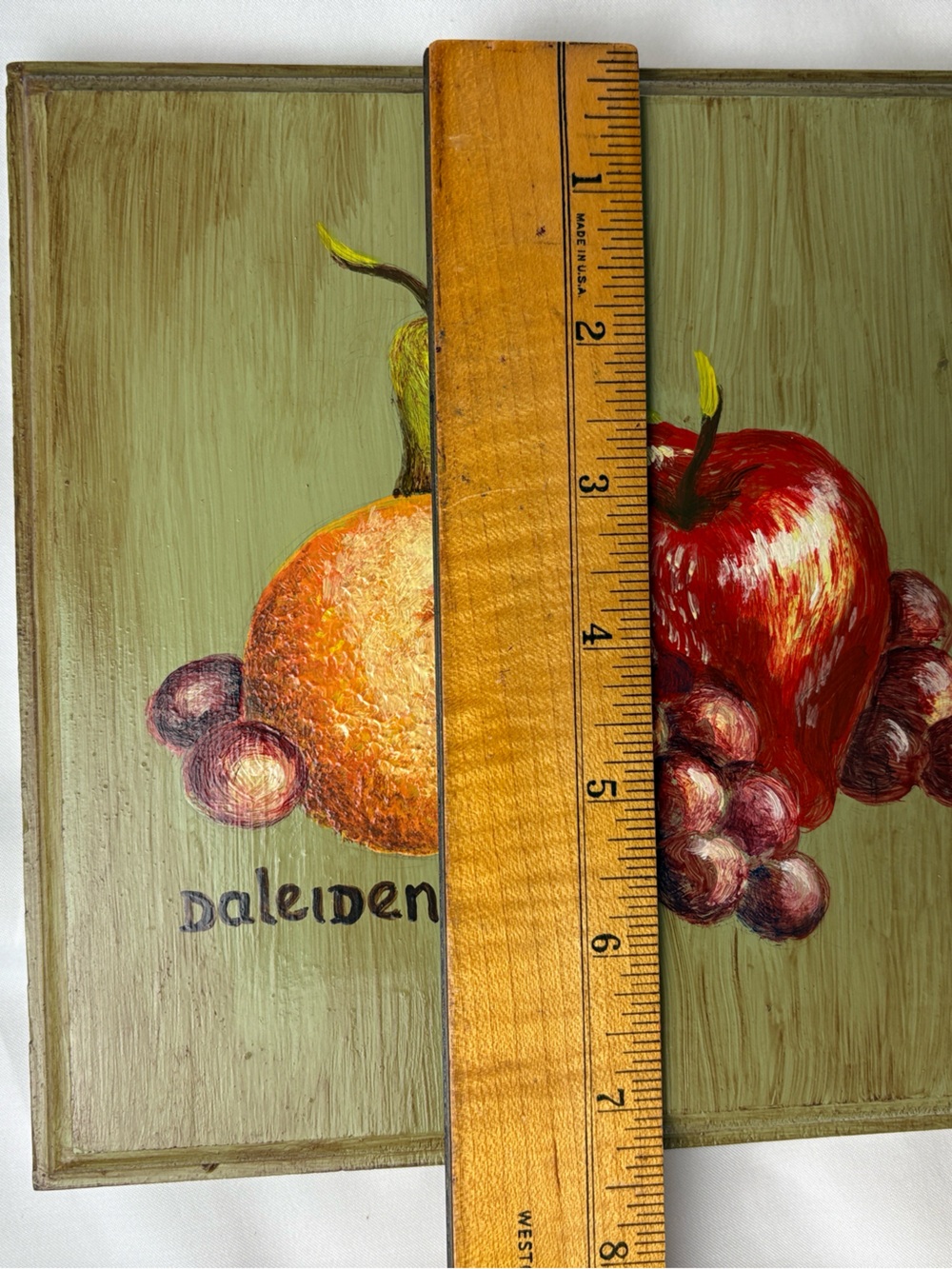 Vintage MCM Fruit Still Life Signed Wood Plaque Art 7.25" - Picture 9 of 11